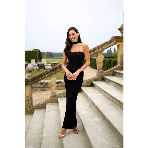 NWT Everyone Loves The Weekend Black Paris Scarf Maxi Dress Small - Picture 1 of 3